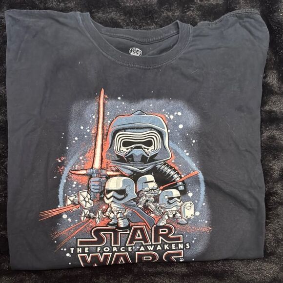 Star Wars  Funko pop The Force Awakens T Shirt - Black - Picture 1 of 4